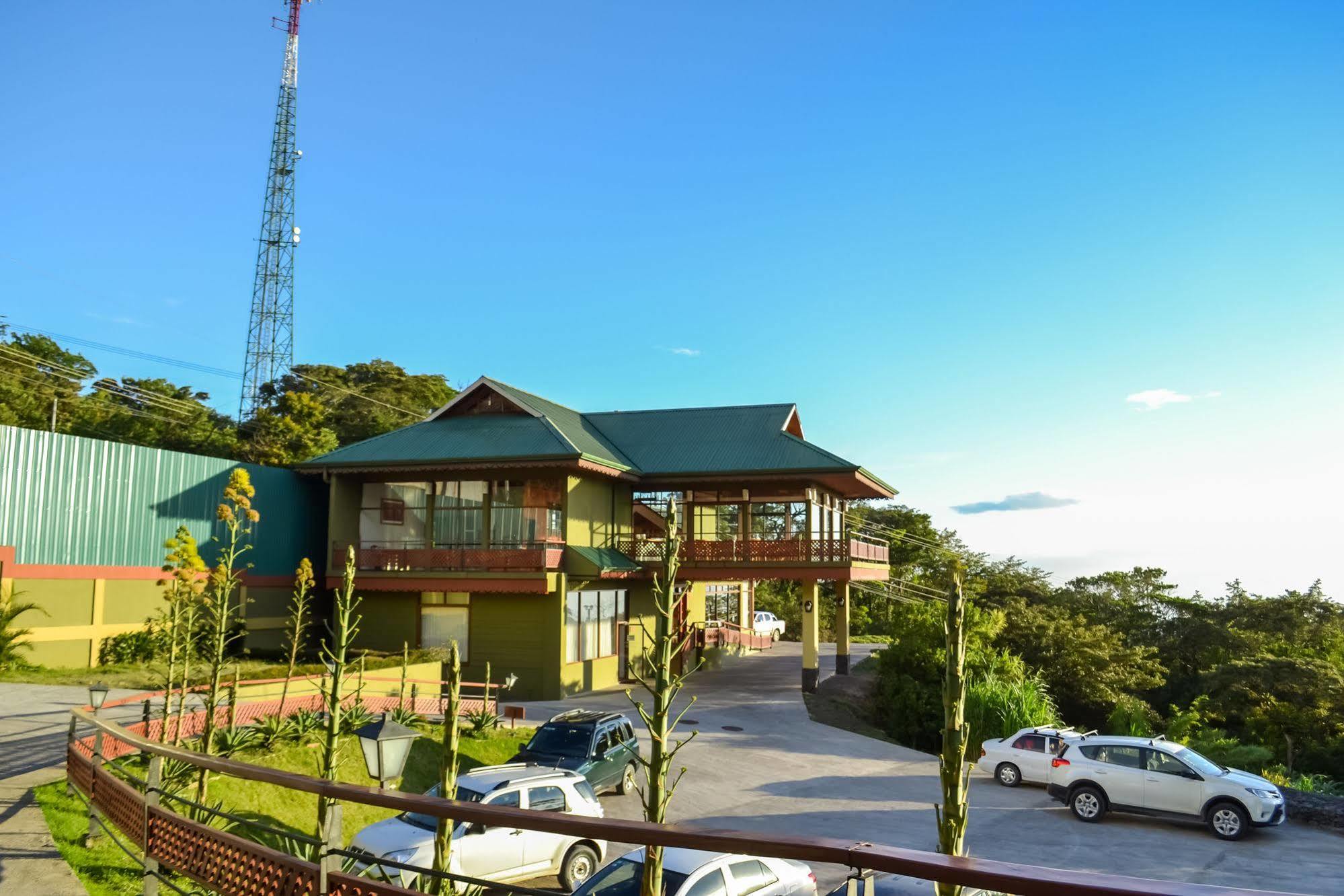 Ficus Lodge Monteverde Exteriör bild