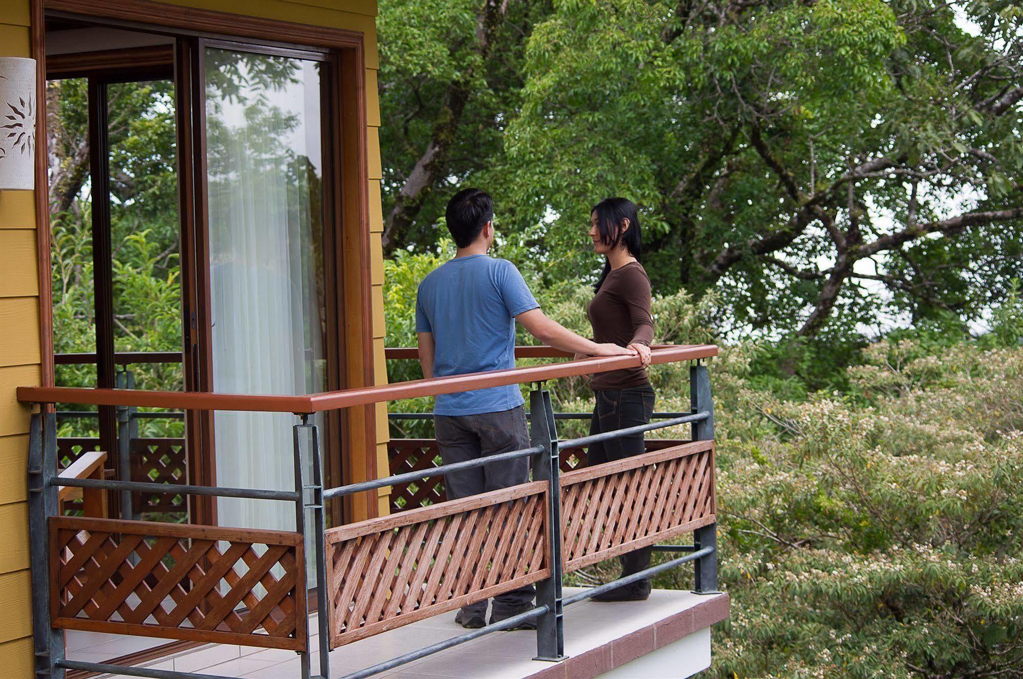 Ficus Lodge Monteverde Exteriör bild
