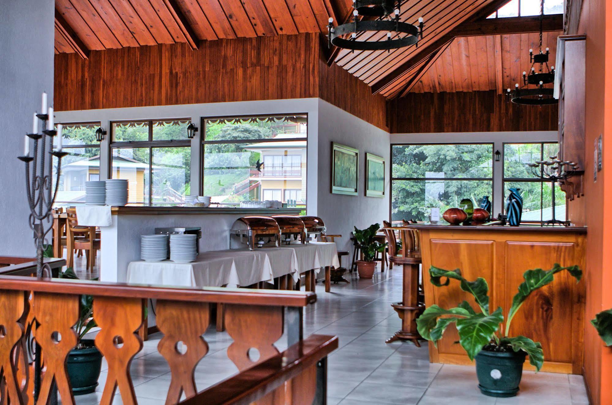 Ficus Lodge Monteverde Exteriör bild